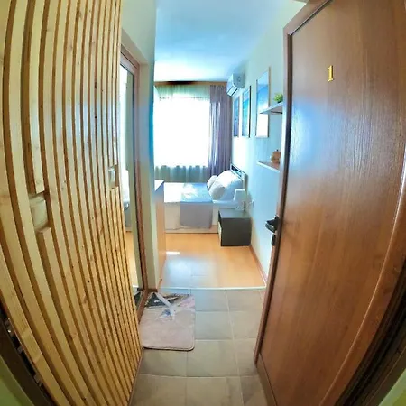 Sunset Yavorov Apartman Pomorie