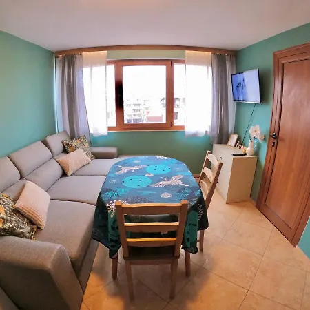 Sunset Yavorov Apartman *