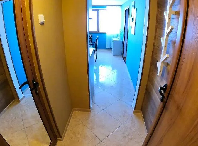 Sunset Yavorov * פומורי