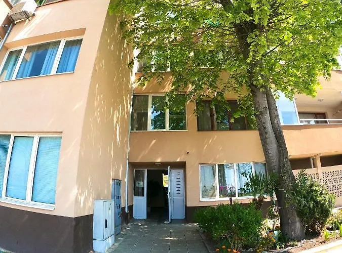 Sunset Yavorov פומורי