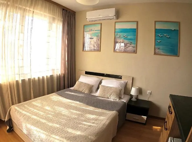 Sunset Yavorov פומורי